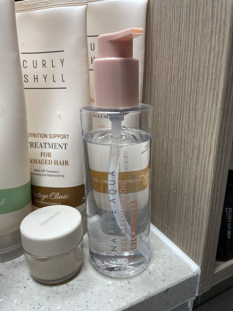 Real user review photo of AQUA RICE CLEANSING OIL