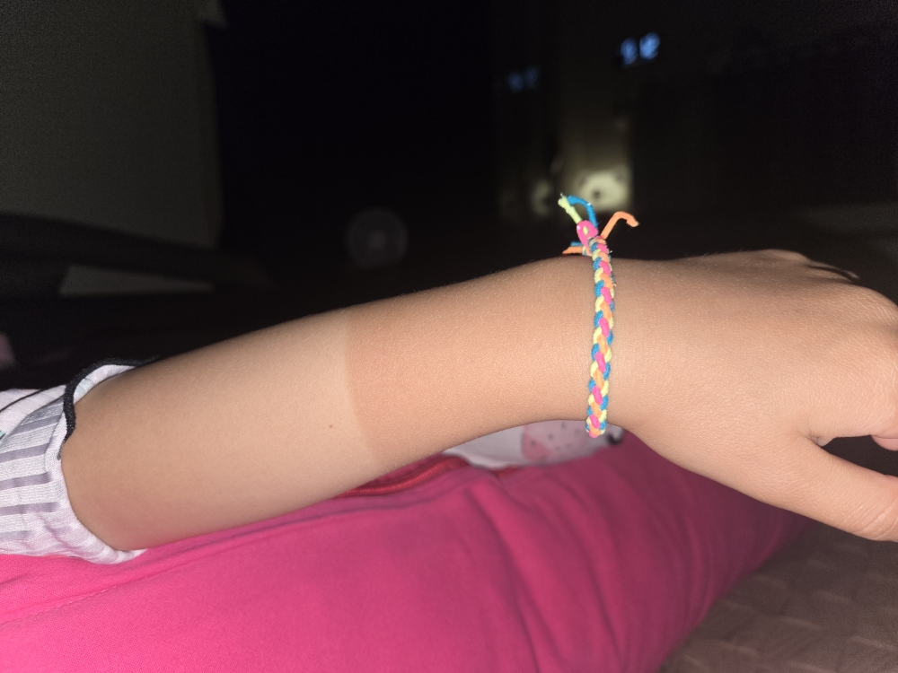 SHINGMULNARA Waterproof Sun Spray [SPF50+/PA++++] review image