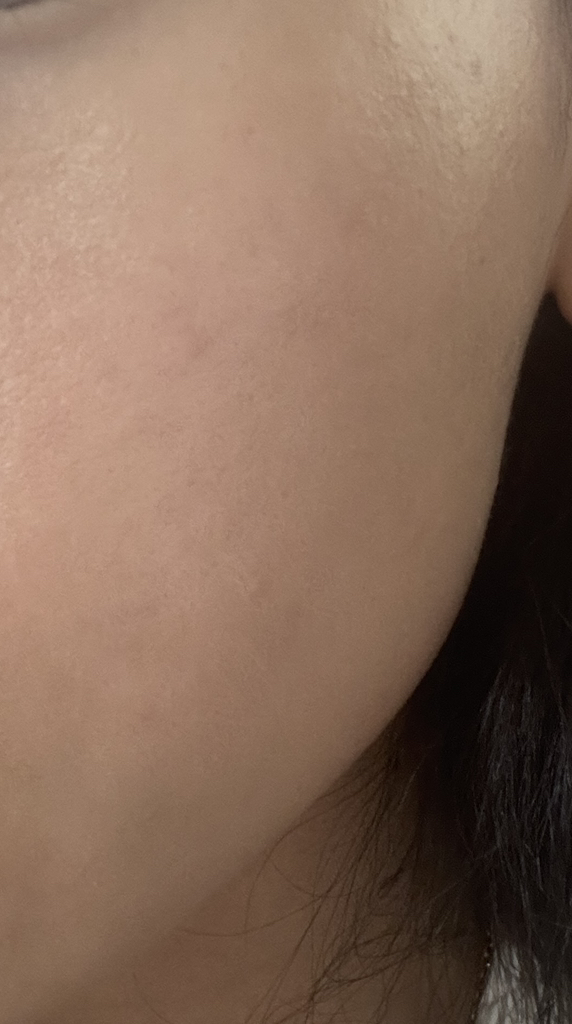 스킨푸드 (SKINFOOD) 베리 선크림 [SPF50+/PA++++] [진정] review image