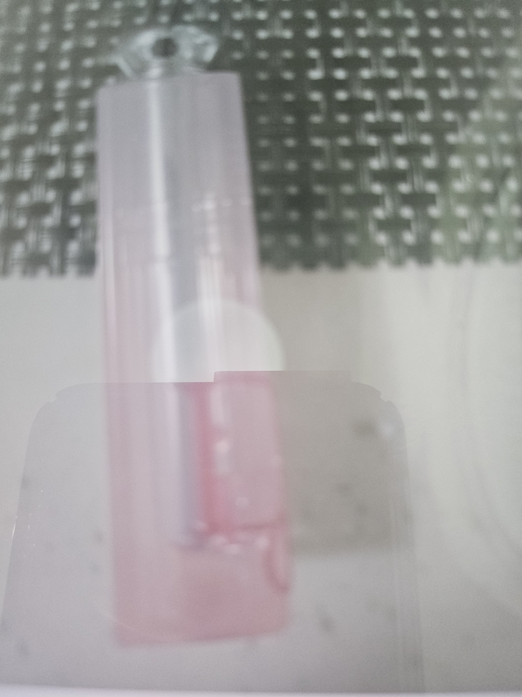 迷恋唇彩 [001 粉红]的真实用户使用照片