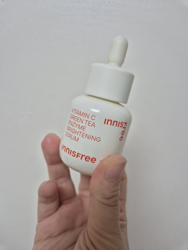 Real user review photo of VITAMIN C GREEN TEA ENZYME BRIGHTENING SERUM
