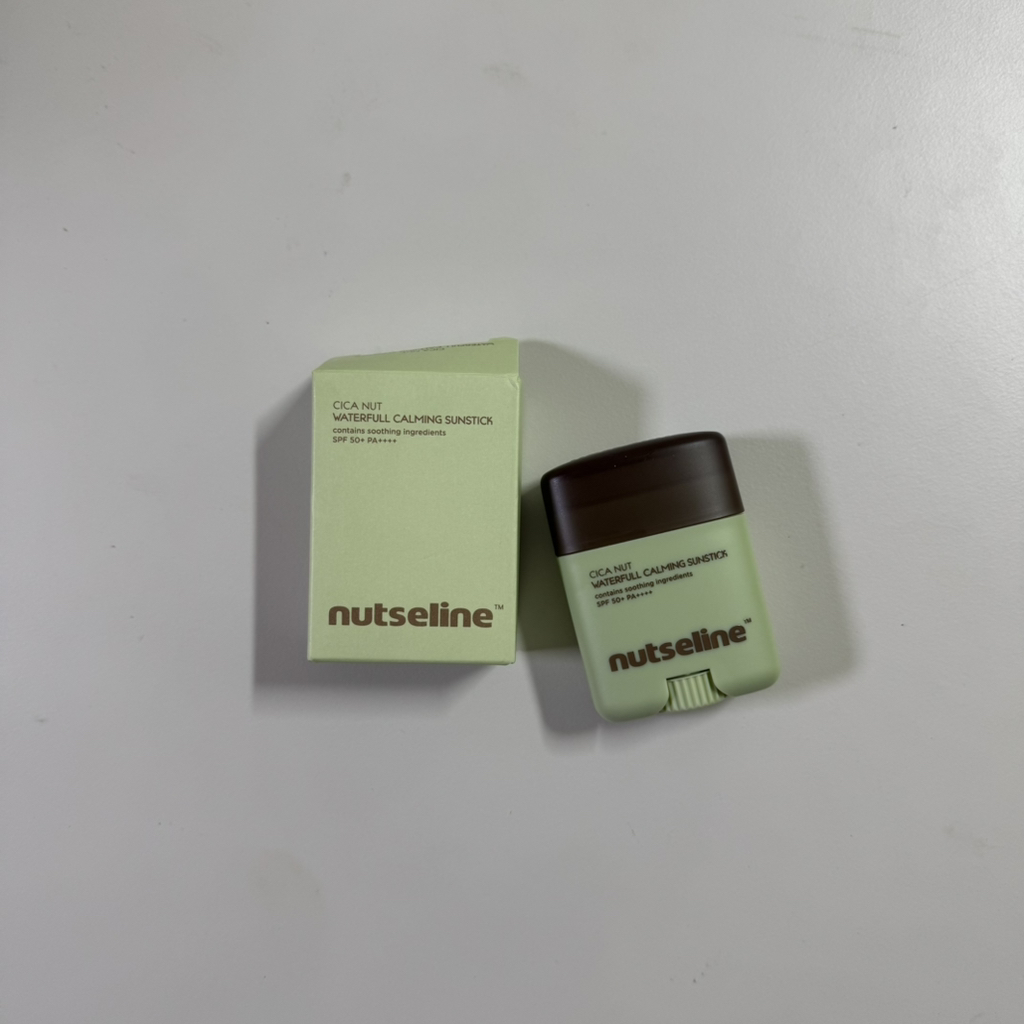 넛세린 (nutseline) 시카 넛 워터풀 카밍 선스틱 [SPF50+/PA++++] review image