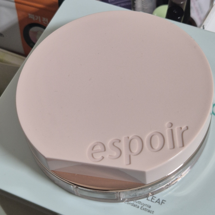 espoir Bigelow Volume Cushion [SPF42/PA+++] [No.25 Tan] review image