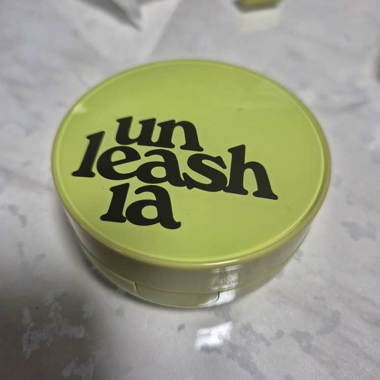 언리시아 (unleashia) 새틴 웨어 헬시-그린 쿠션 [SPF30/PA++] [24N 윈드스톰] review image