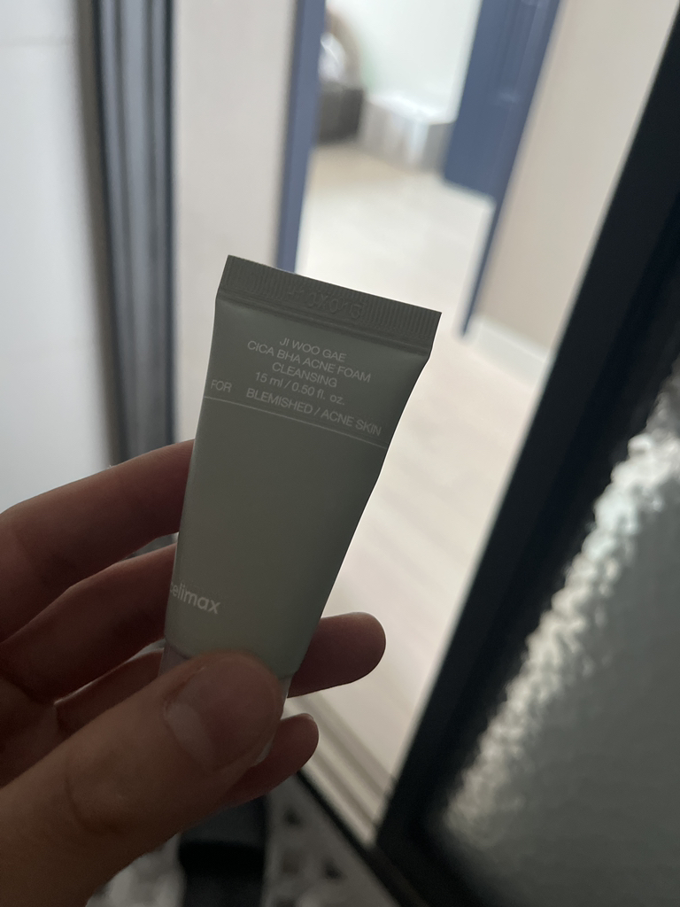 셀리맥스 (celimax) 시카 바하 지우개 폼 클렌징 review image