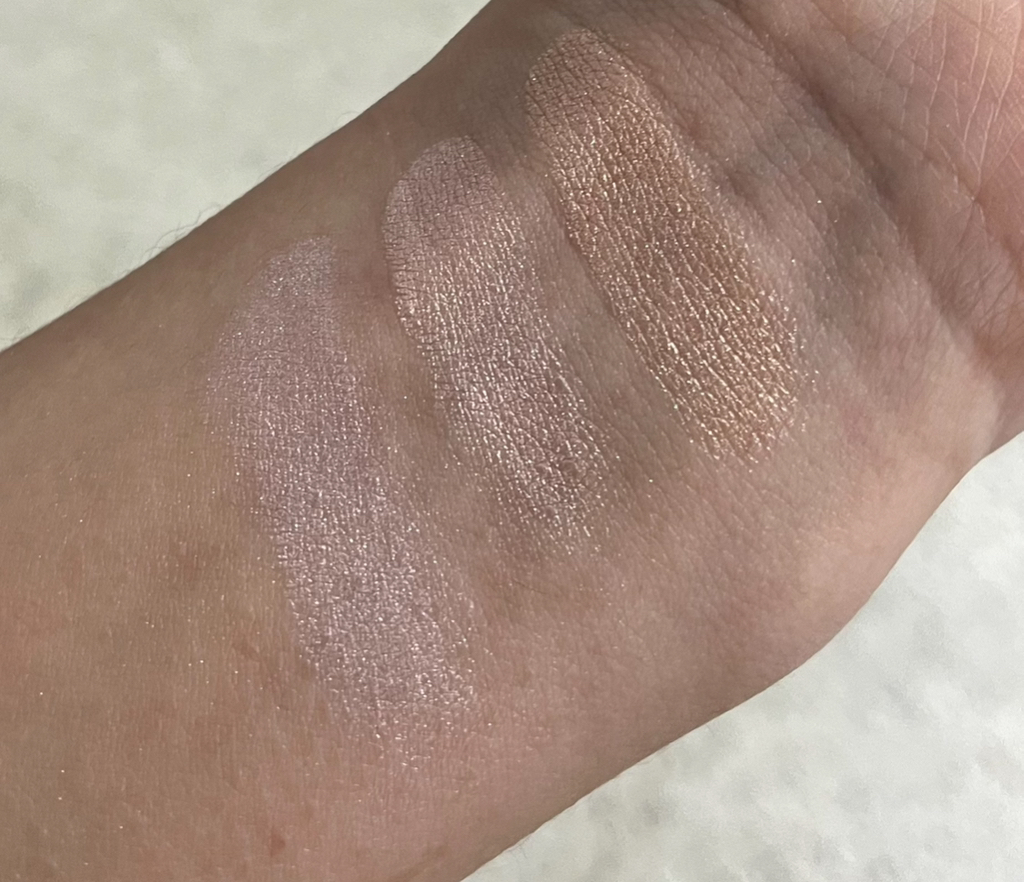 Ảnh đánh giá thực tế của người dùng về Highlighter [01 Dewy Moon]