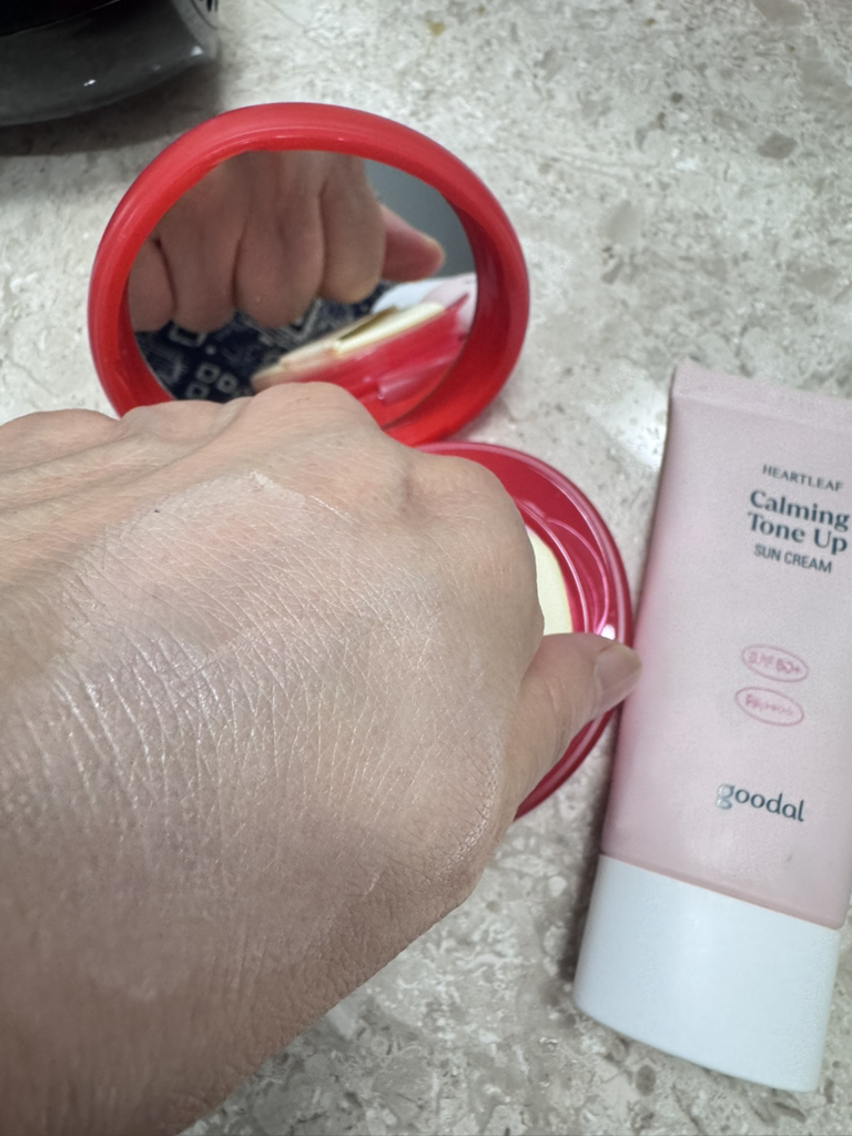 토코보 (TOCOBO) 애플 듀이 핏 쿠션 [SPF50+/PA++++] [21C 피치] review image