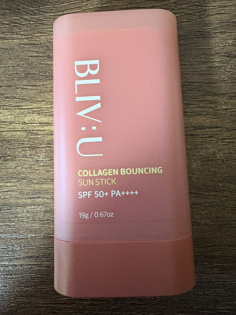 블리브유 (BLIV:U) 콜라겐 바운싱 선스틱 [SPF50+/PA++++] review image