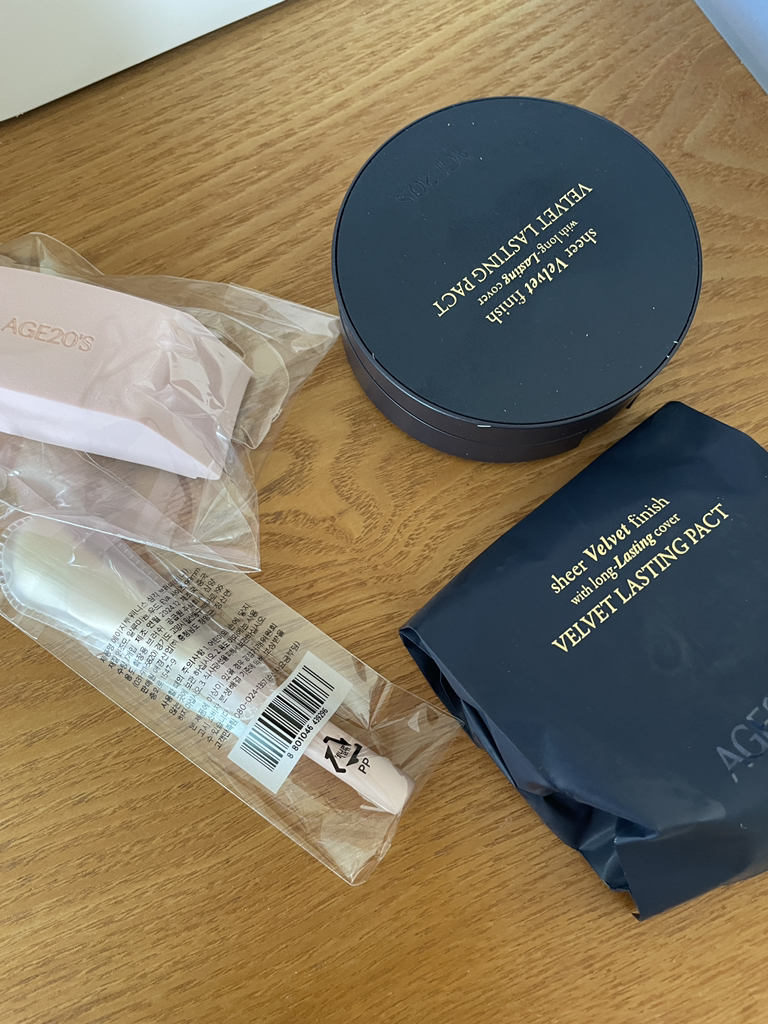 丝绒持久粉底液 [SPF50/PA++++] [21号 浅米色]的真实用户使用照片