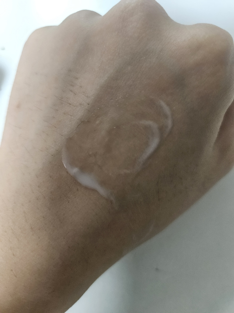 Real user review photo of Berry Sun Cream [SPF50+/PA++++] [Moisturizing]
