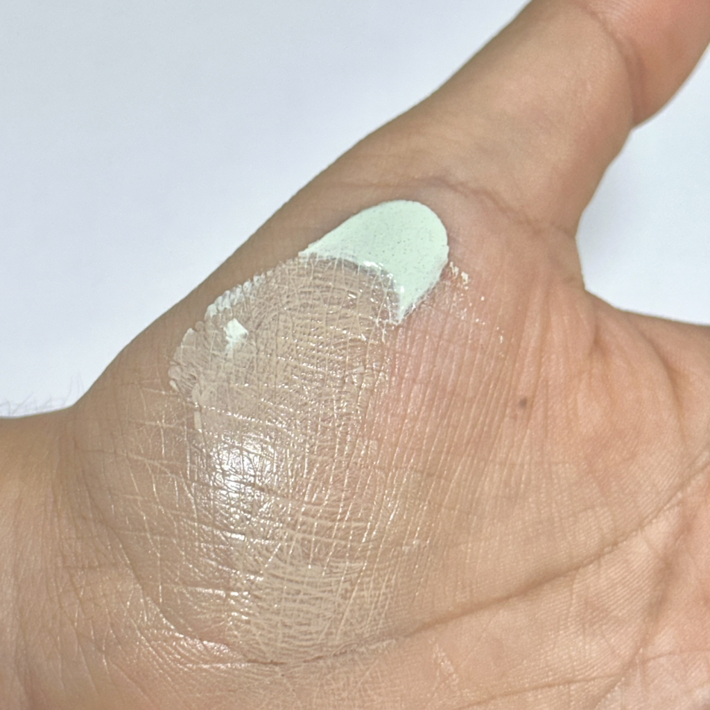 CC 红色校正霜 [SPF25]的真实用户使用照片