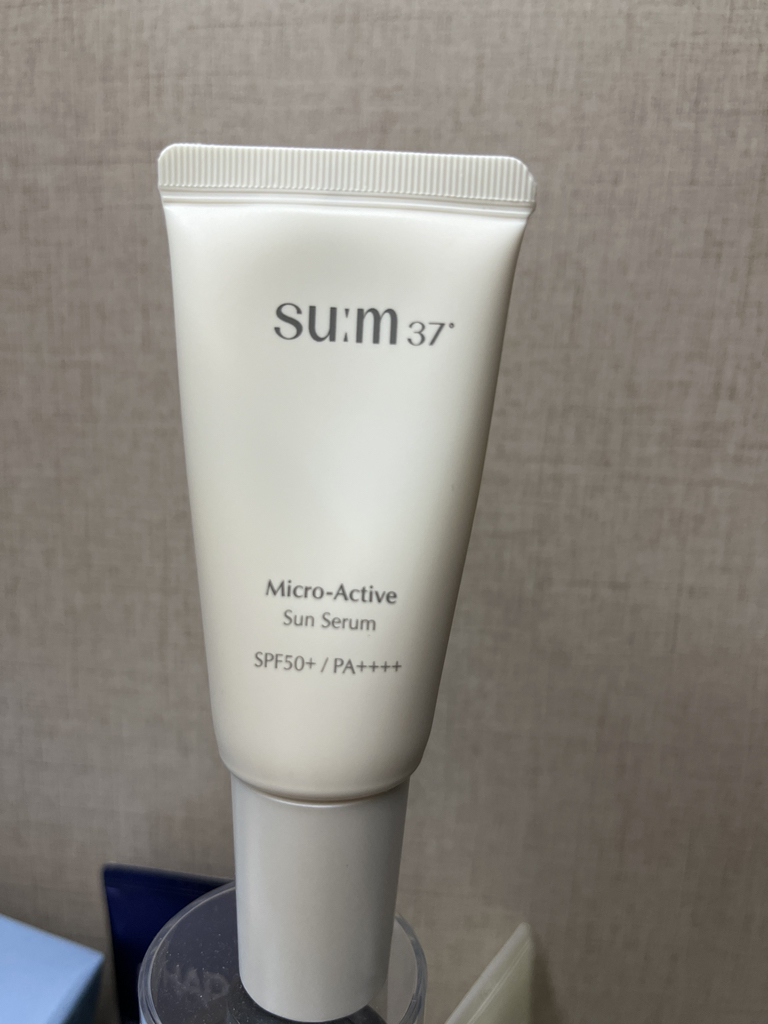 숨37도 (SUM37) 마이크로액티브 선세럼 [SPF50+/PA++++] review image