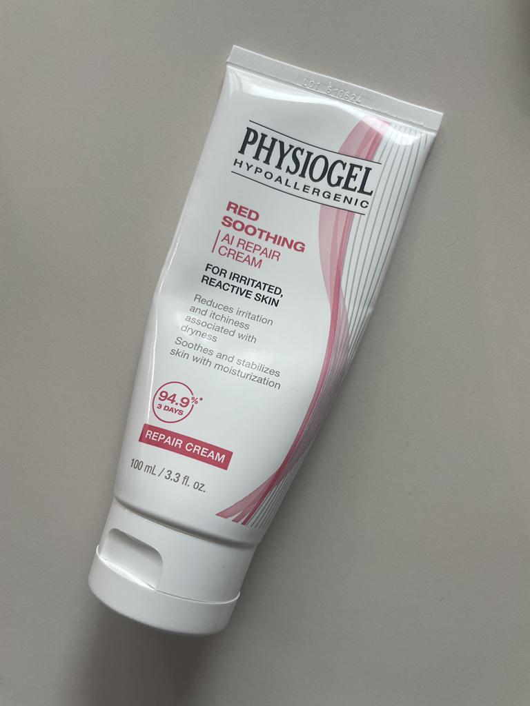 PHYSIOGEL Red Soothing AI Cream review image