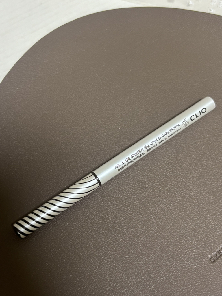 Sharp Saw 简易防水滑笔器 [4 号深棕色] - Sharp Saw 简易滑笔器的真实用户使用照片