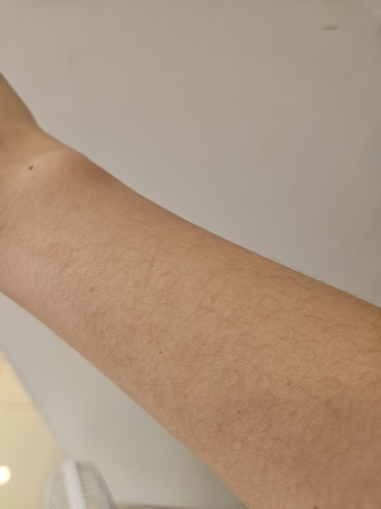 三重护理防晒霜 [SPF50+/PA++++]的真实用户使用照片