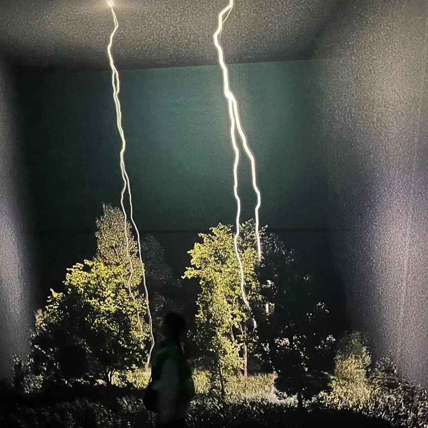 ch********** profile image