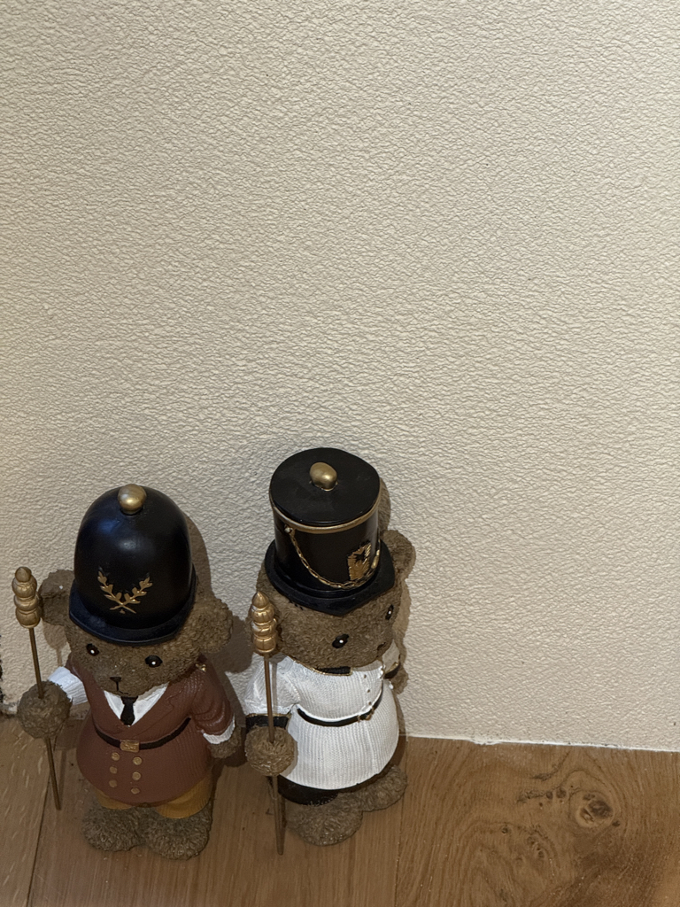 ll**** profile image