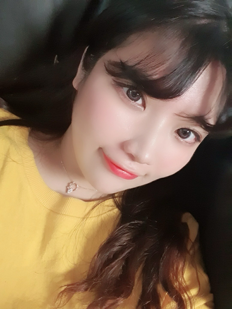 ae****** profile image