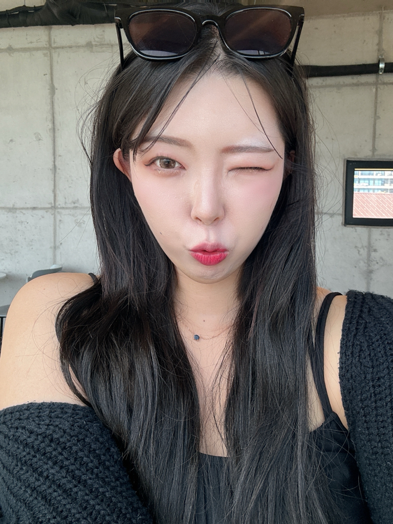 la********* profile image