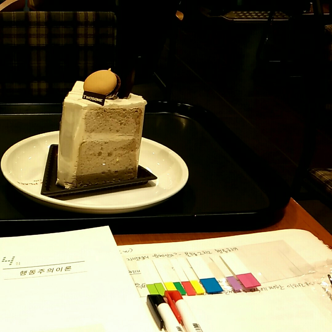 iv***** profile image