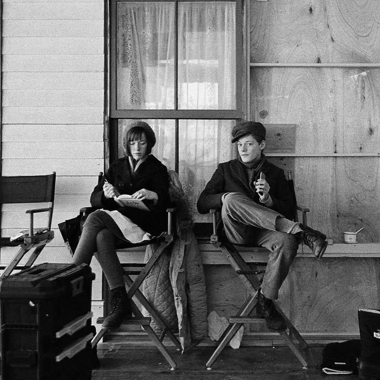 le****** profile image