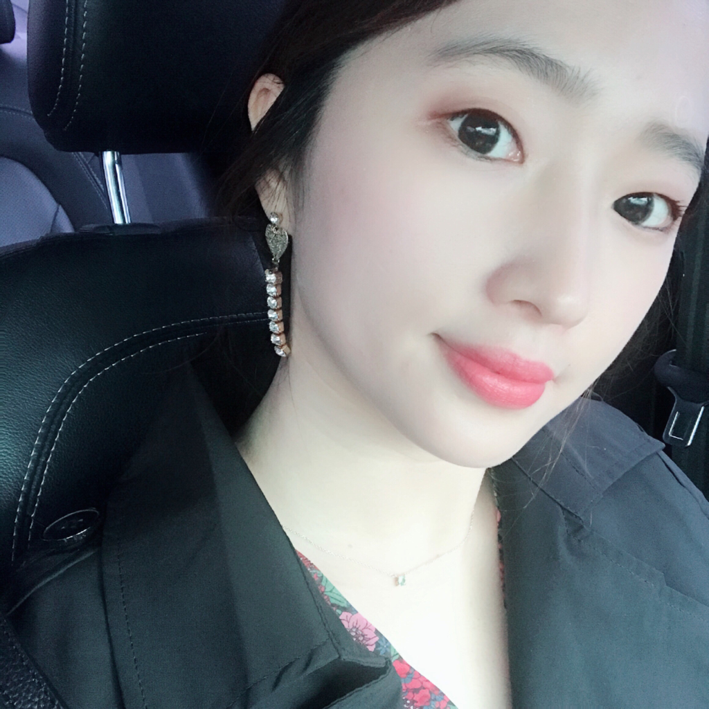 lo****** profile image