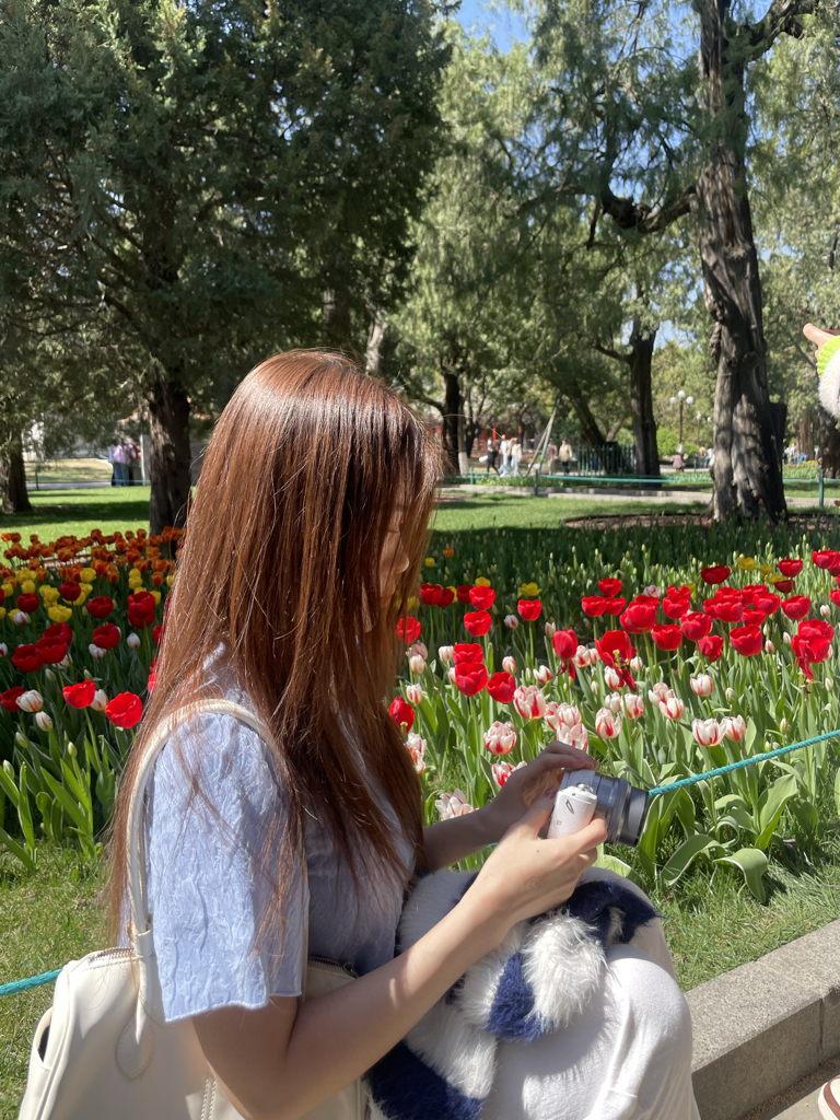 yy****** profile image