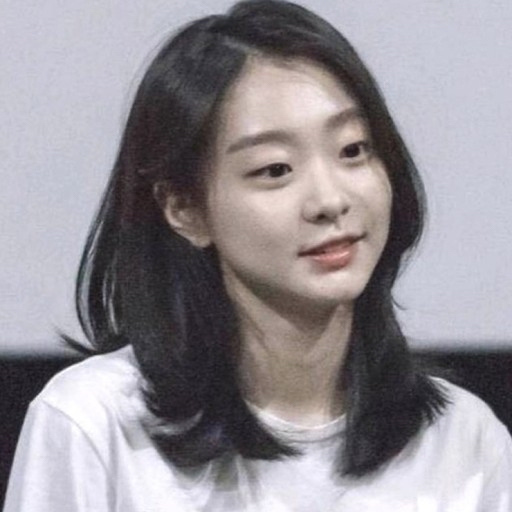 y7*** profile image