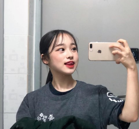 ro******* profile image