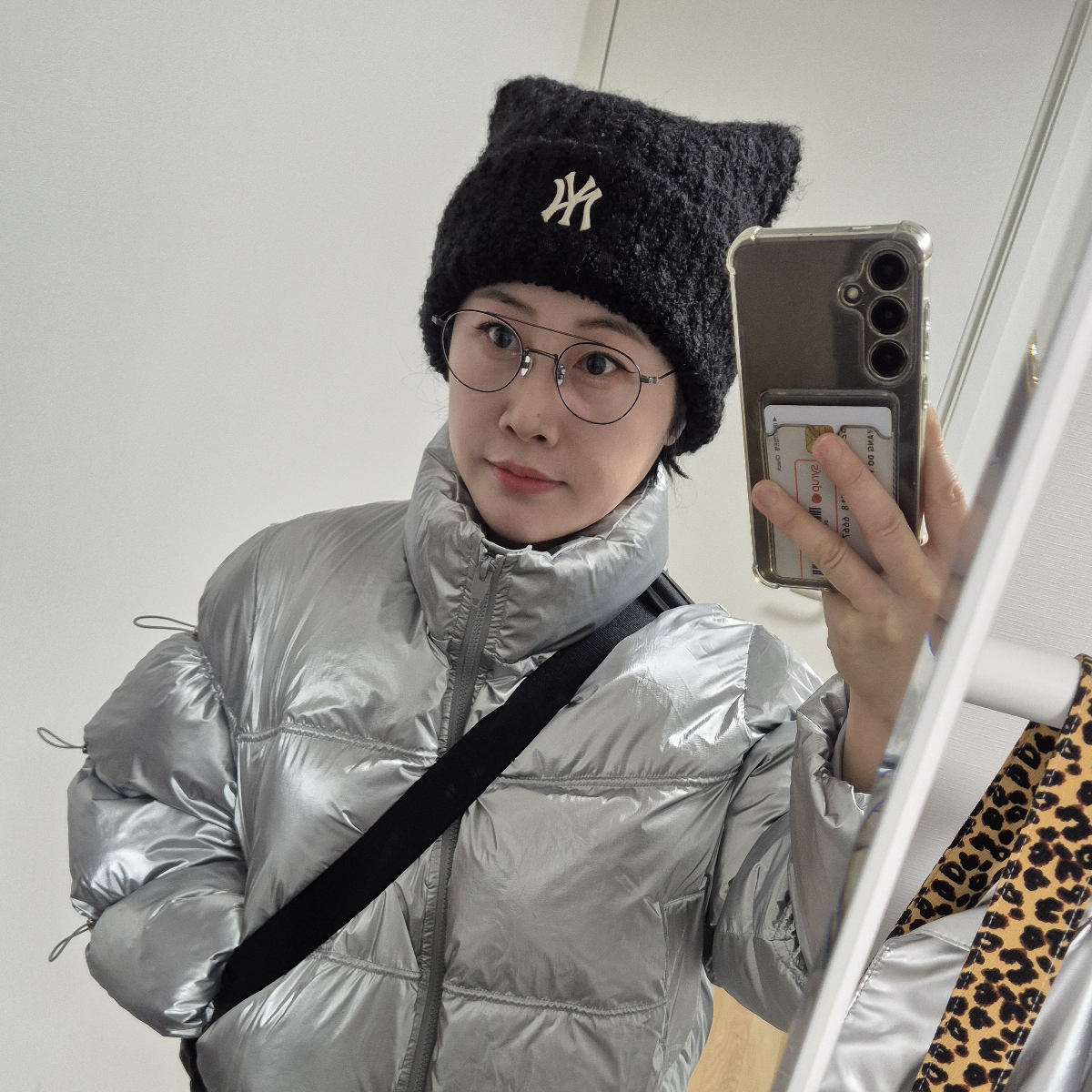 un******* profile image