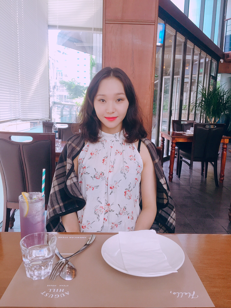 zu************* profile image