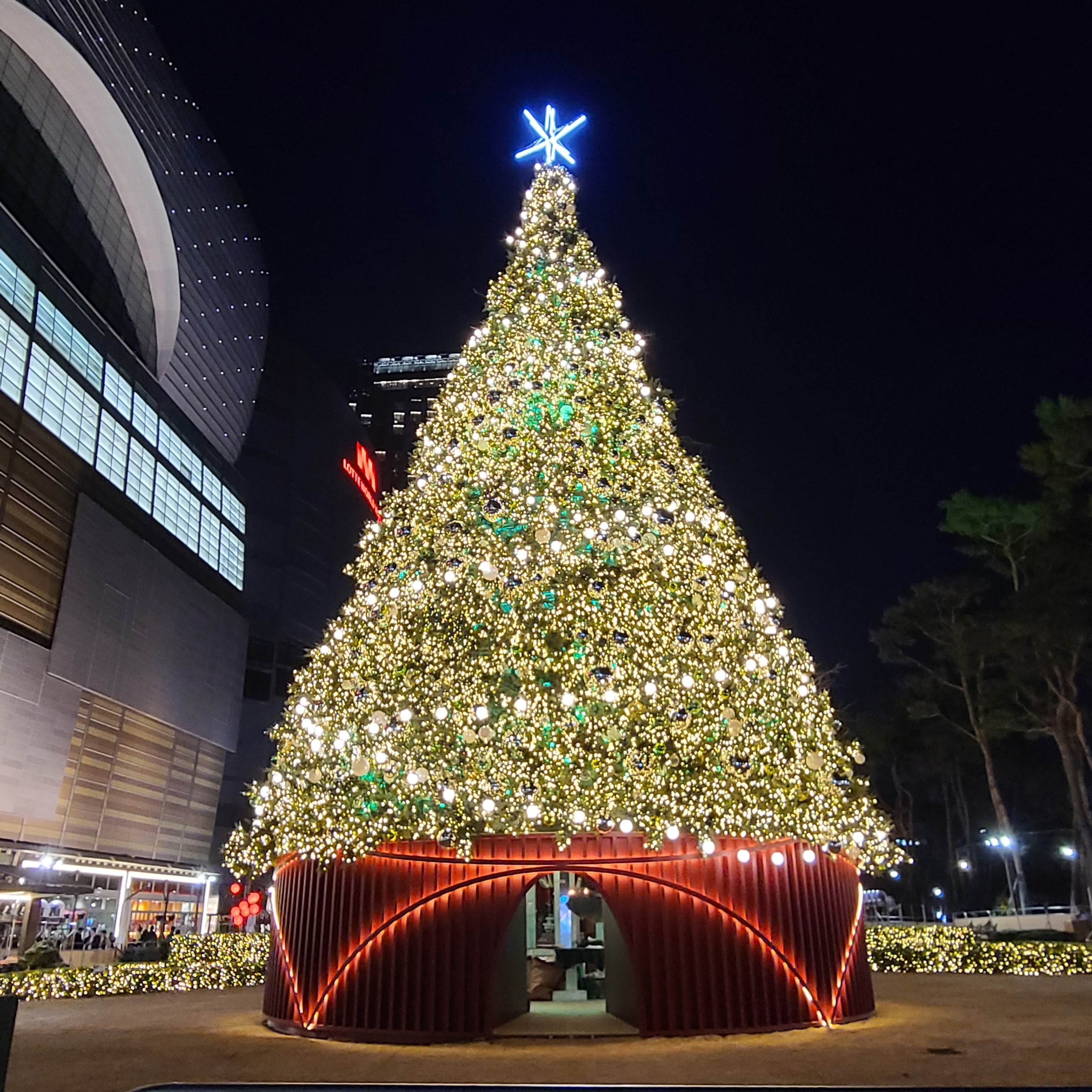 ah****** profile image