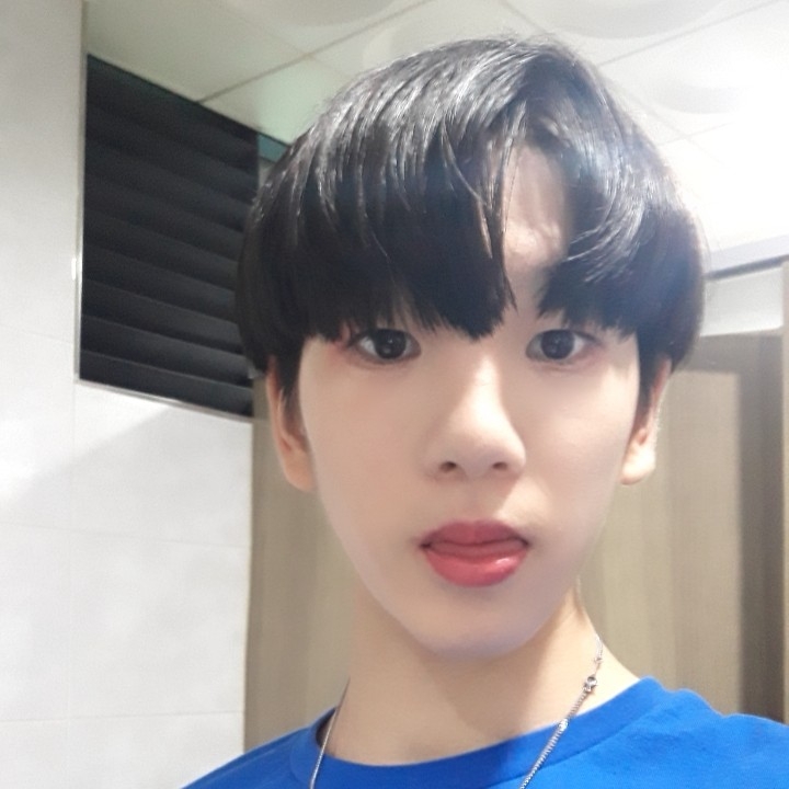 mo******* profile image