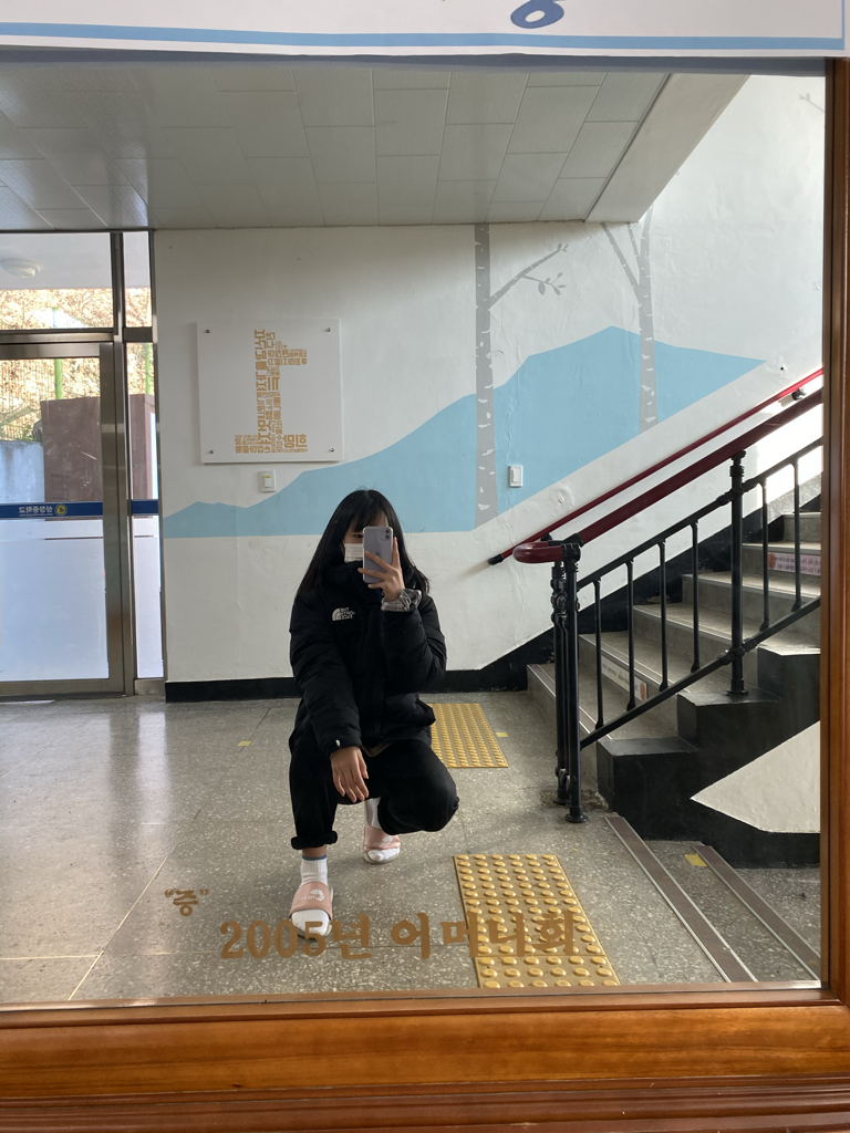 ui***** profile image