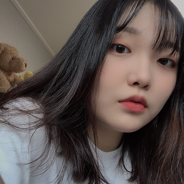 ay********* profile image