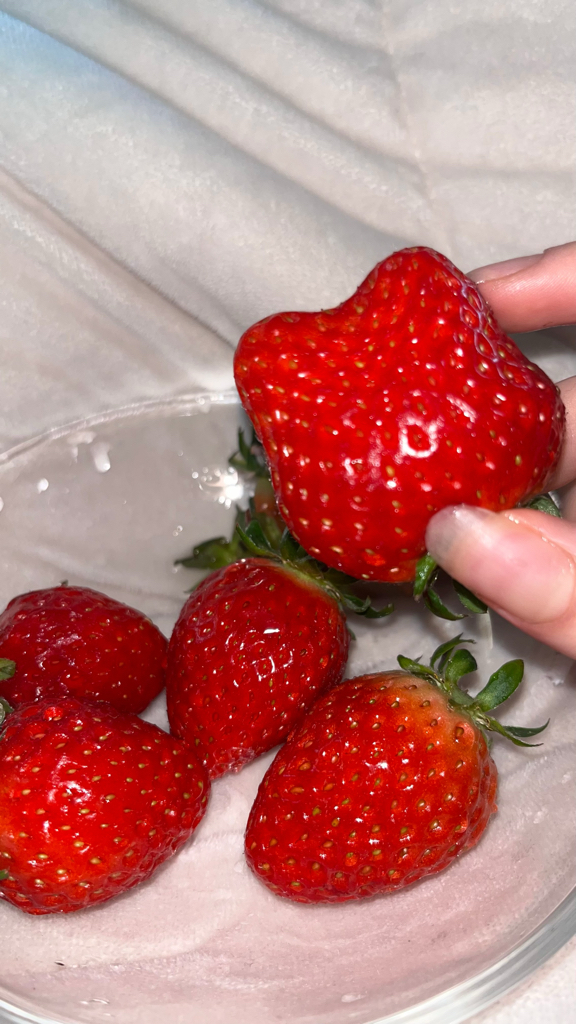 hn******** profile image