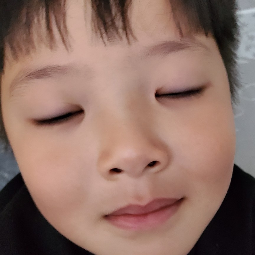 ro******* profile image